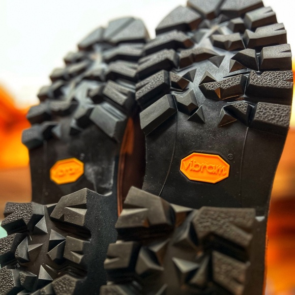 -NWT- CHIPPEWA SUPER DNA 9" WATERPROOF STEEL TOE INSULATED LOGGERS - Picture 3 of 10